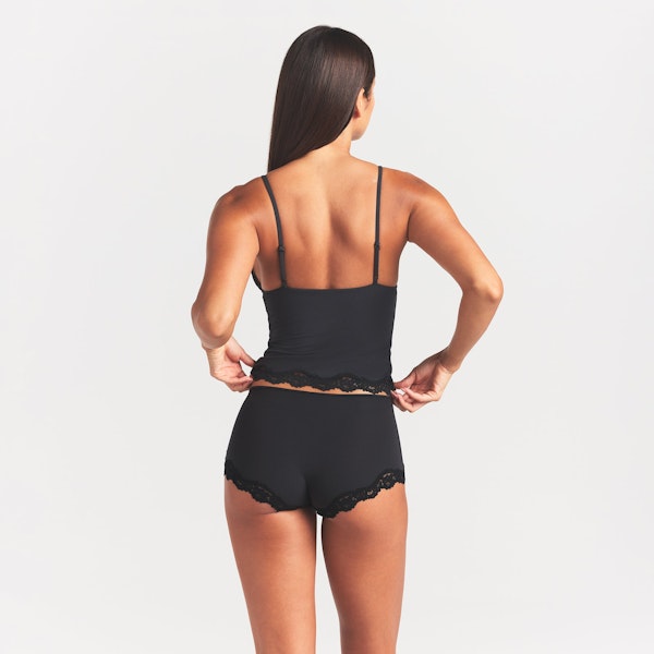 Skims FITS EVERYBODY LACE TRIANGLE CAMI AND BOY SHORT SET