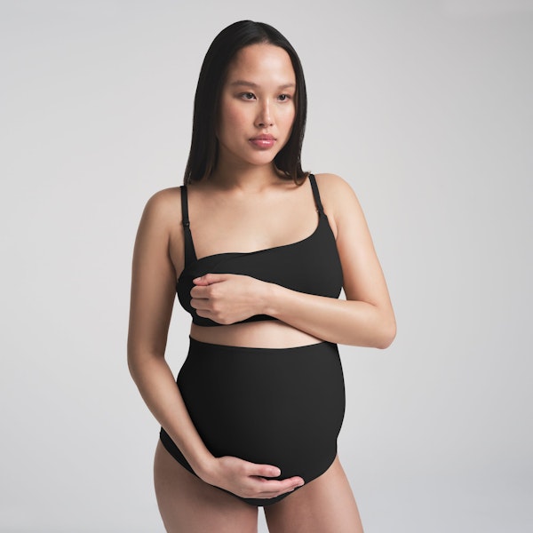 Skims FITS EVERYBODY MATERNITY NURSING SCOOP BRALETTE