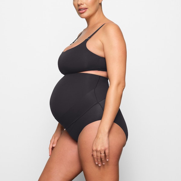 Skims FITS EVERYBODY MATERNITY PUMPING SCOOP BRALETTE