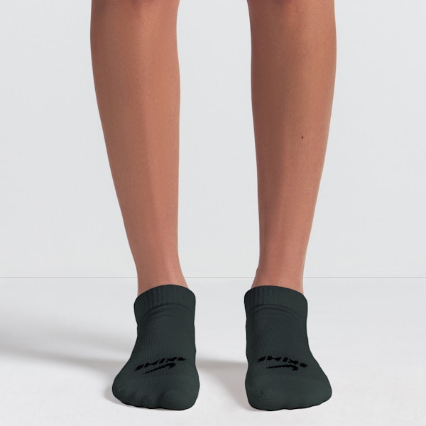 Skims NikeSKIMS ACCESSORIES DRI-FIT ANKLE SOCK 3-PACK