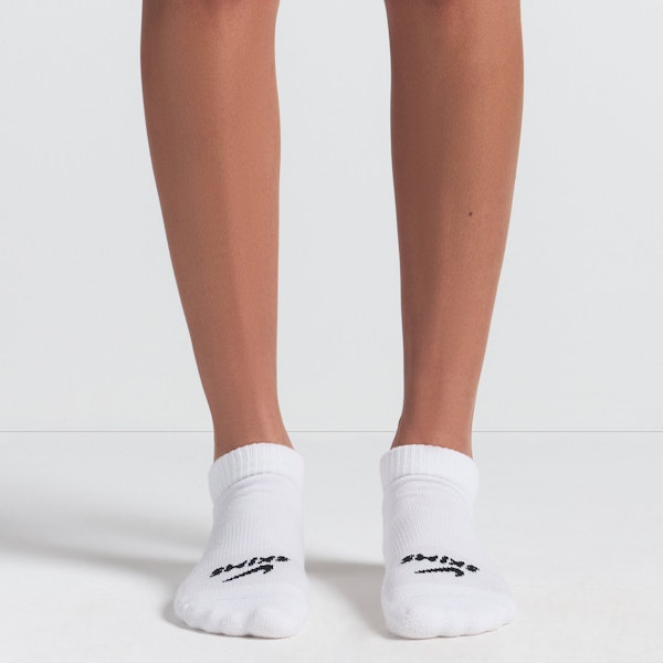 skims NikeSKIMS ACCESSORIES DRI-FIT ANKLE SOCK 3-PACK