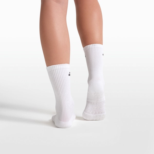 Skims NikeSKIMS ACCESSORIES DRI-FIT PILATES GRIP CREW SOCK