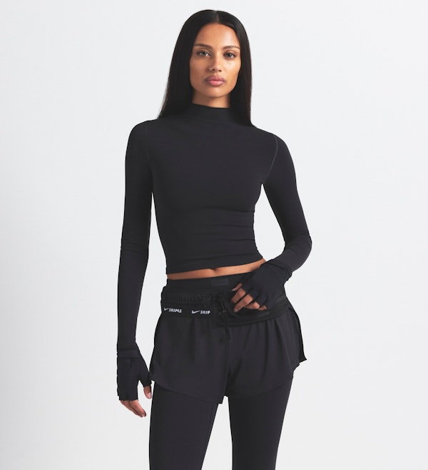 Skims NikeSKIMS VINTAGE SEAMLESS MOCK NECK CROP TOP