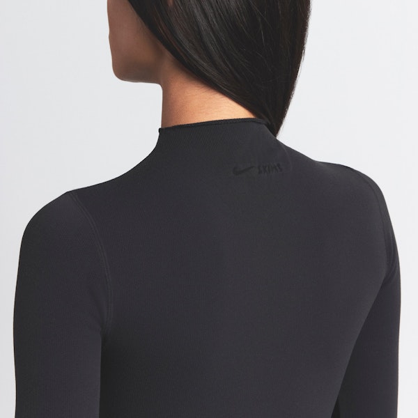 Skims NikeSKIMS VINTAGE SEAMLESS MOCK NECK CROP TOP