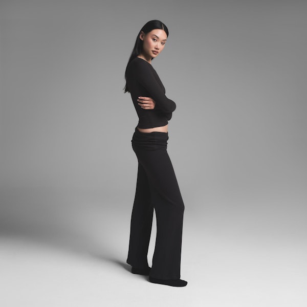 Skims COTTON RIB LONG SLEEVE T-SHIRT