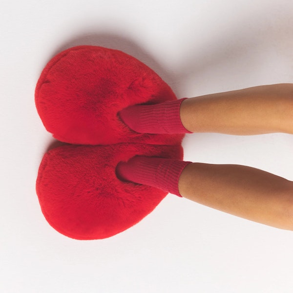 Skims FAUX FUR HEART SLIPPER