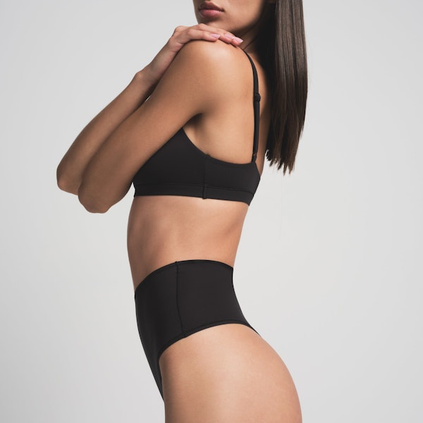 Skims FITS EVERYBODY HIGH-WAISTED THONG