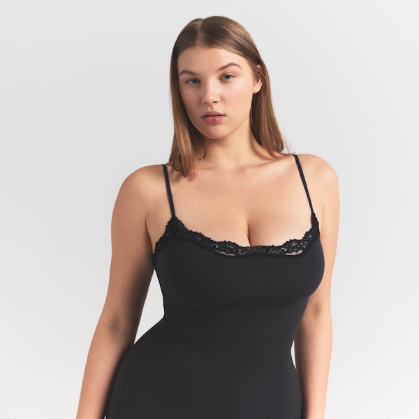 Skims FITS EVERYBODY LACE LONG SLIP DRESS