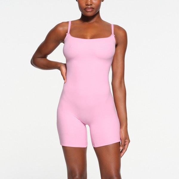 skims FITS EVERYBODY PICOT ONESIE