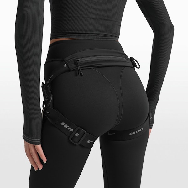 Skims NikeSKIMS ACCESSORIES HARNESS WAISTPACK
