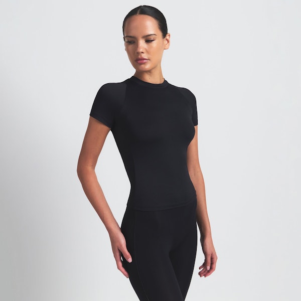 Skims NikeSKIMS AIRY BABY TEE