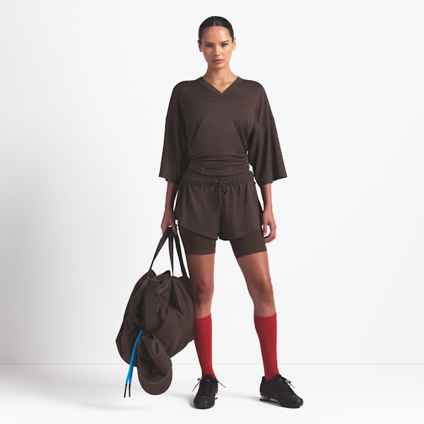 skims NikeSKIMS AIRY V-NECK OVERSIZED TOP