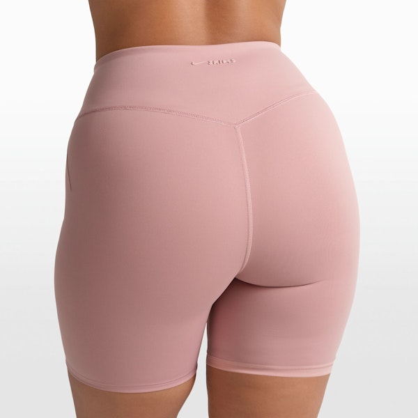 Skims NikeSKIMS MATTE 5" BIKER SHORT