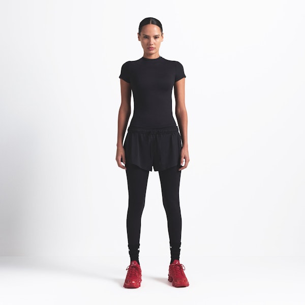 skims NikeSKIMS MATTE PADDED BABY TEE