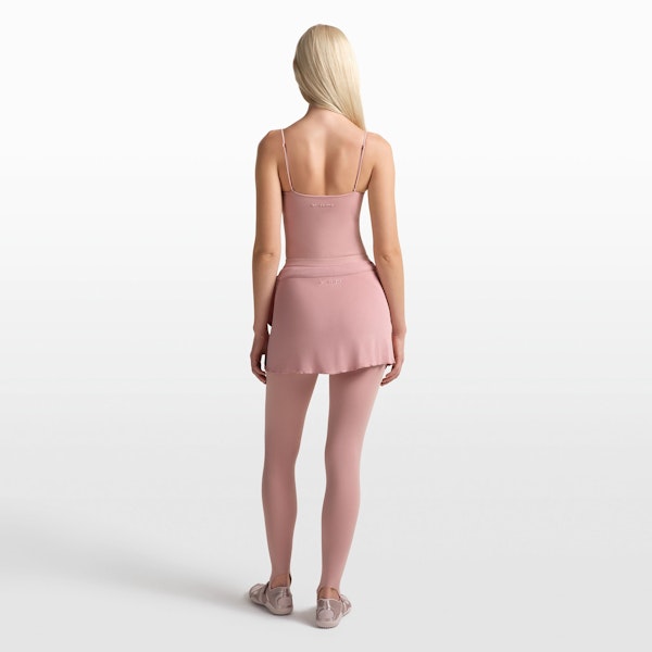 Skims NikeSKIMS MATTE SHIRRED FRONT TANK