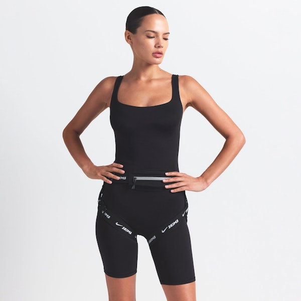 Skims NikeSKIMS MATTE SQUARE NECK TANK