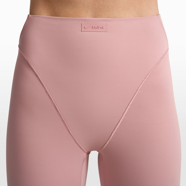 Skims NikeSKIMS MATTE V-LINE 26" LEGGING