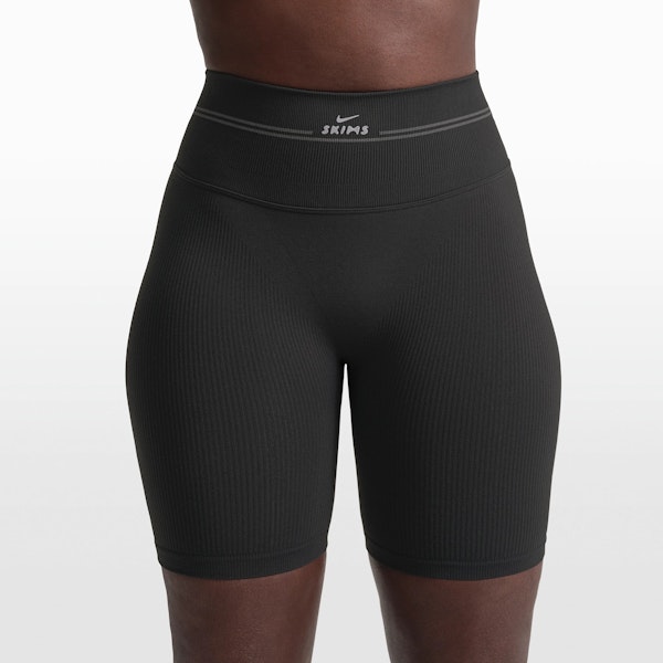 Skims NikeSKIMS RIBBED SEAMLESS 5" BIKER SHORT