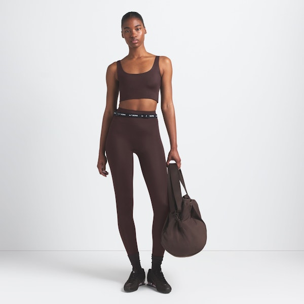 skims NikeSKIMS SHINE SCOOP NECK BRA TOP