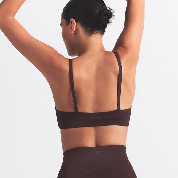 Skims NikeSKIMS SHINE TRIANGLE BRA