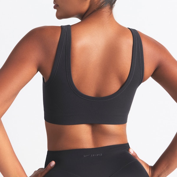 Skims NikeSKIMS VINTAGE SEAMLESS SCOOP NECK BRA