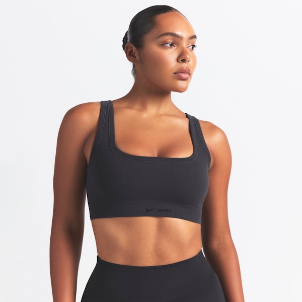 skims NikeSKIMS VINTAGE SEAMLESS SCOOP NECK BRA