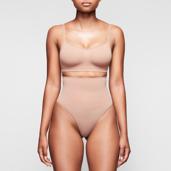 skims SEAMLESS SCULPT BRALETTE