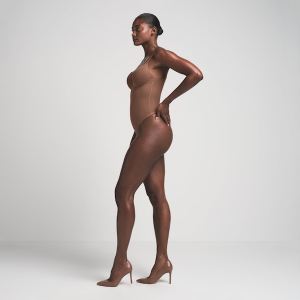 Skims SKIMS ULTIMATE BODY PUSH-UP THONG BODYSUIT