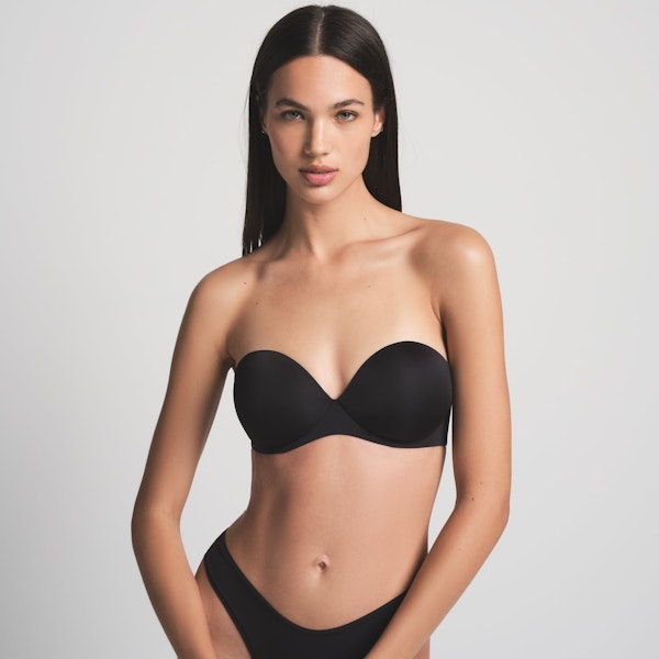 Skims SKIMS ULTIMATE STRAPLESS PUSH-UP BRA