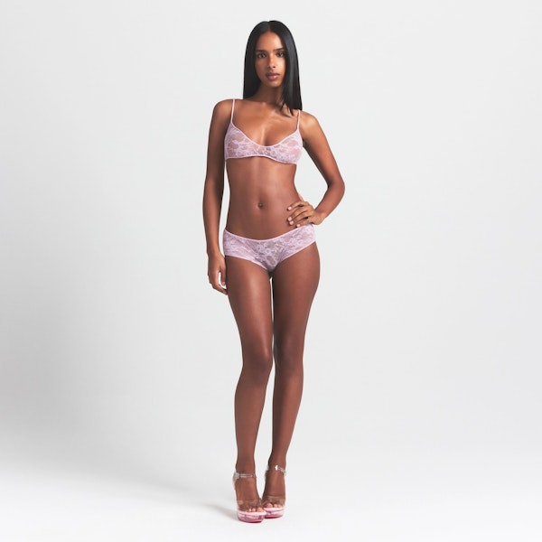 skims STRETCH LACE SKIMPY SCOOP BRALETTE