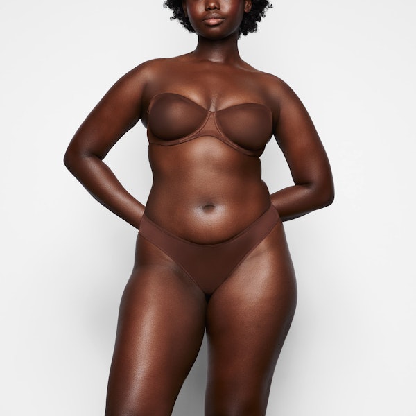skims ULTRA FINE MESH STRAPLESS BRA
