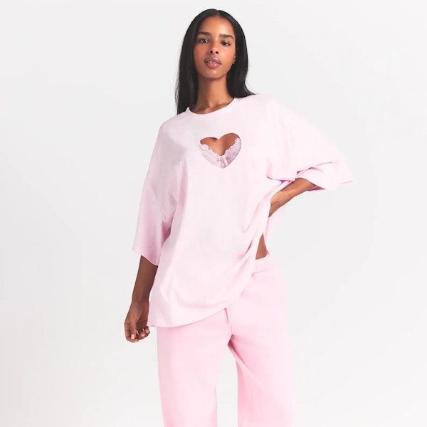 Skims WORN IN JERSEY HEART OVERSIZED T-SHIRT