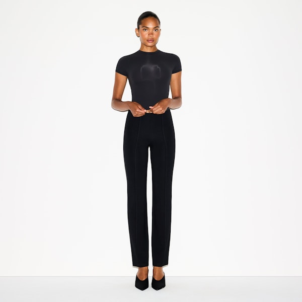 skims THE ESSENTIAL COLLECTION HIGH-WAISTED PINTUCK STRAIGHT LEG PANT