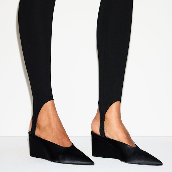 Skims THE ESSENTIAL COLLECTION HIGH-WAISTED STIRRUP LEGGING