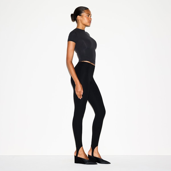 Skims THE ESSENTIAL COLLECTION HIGH-WAISTED STIRRUP LEGGING