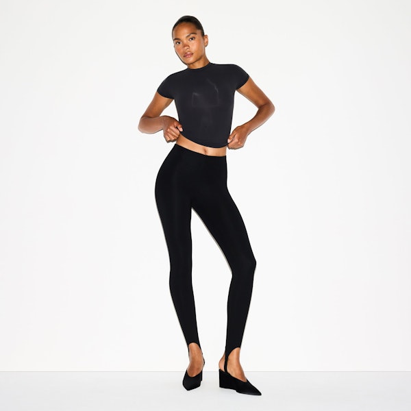 skims THE ESSENTIAL COLLECTION HIGH-WAISTED STIRRUP LEGGING