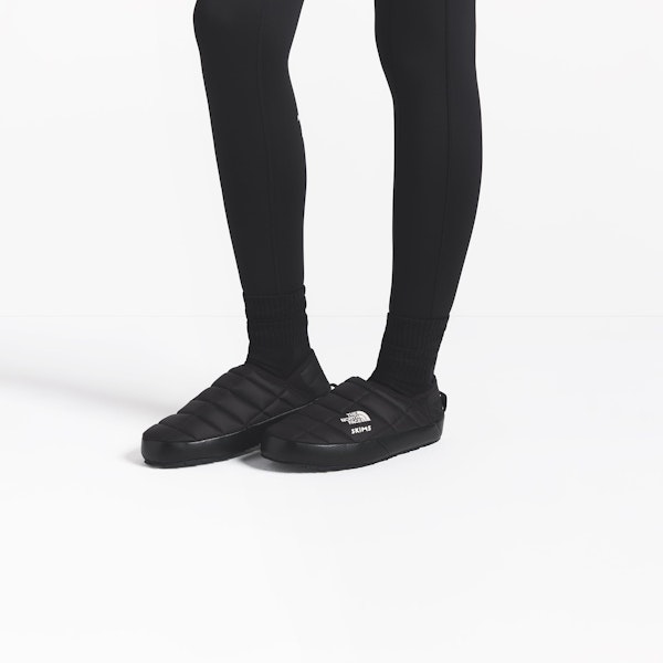 skims THE NORTH FACE X SKIMS THERMOBALL TRACTION MULE V
