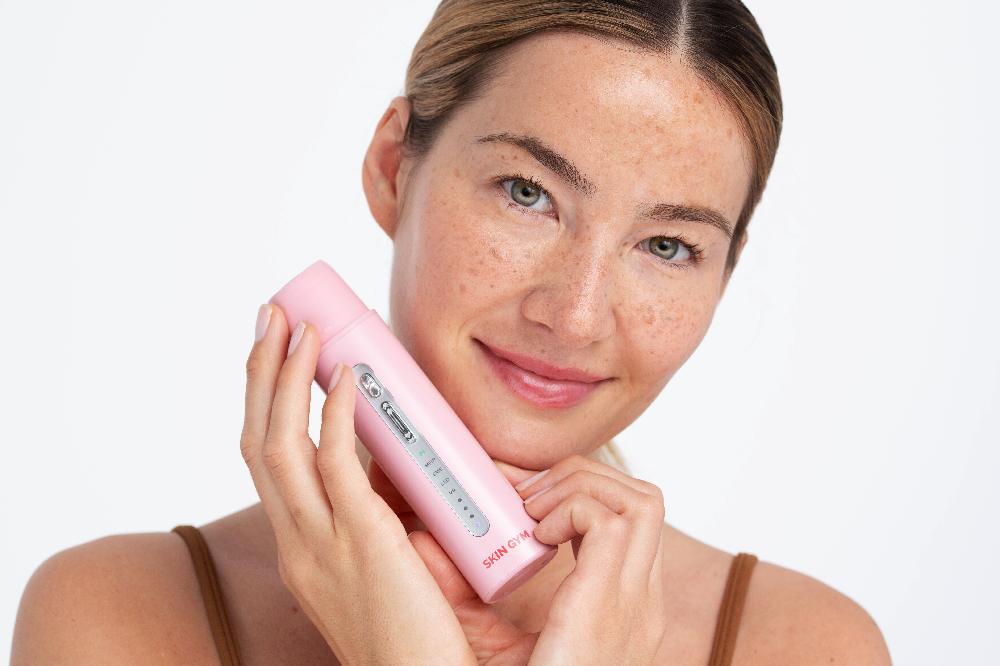 Skin Camp Glowlit RF EMS Bundle