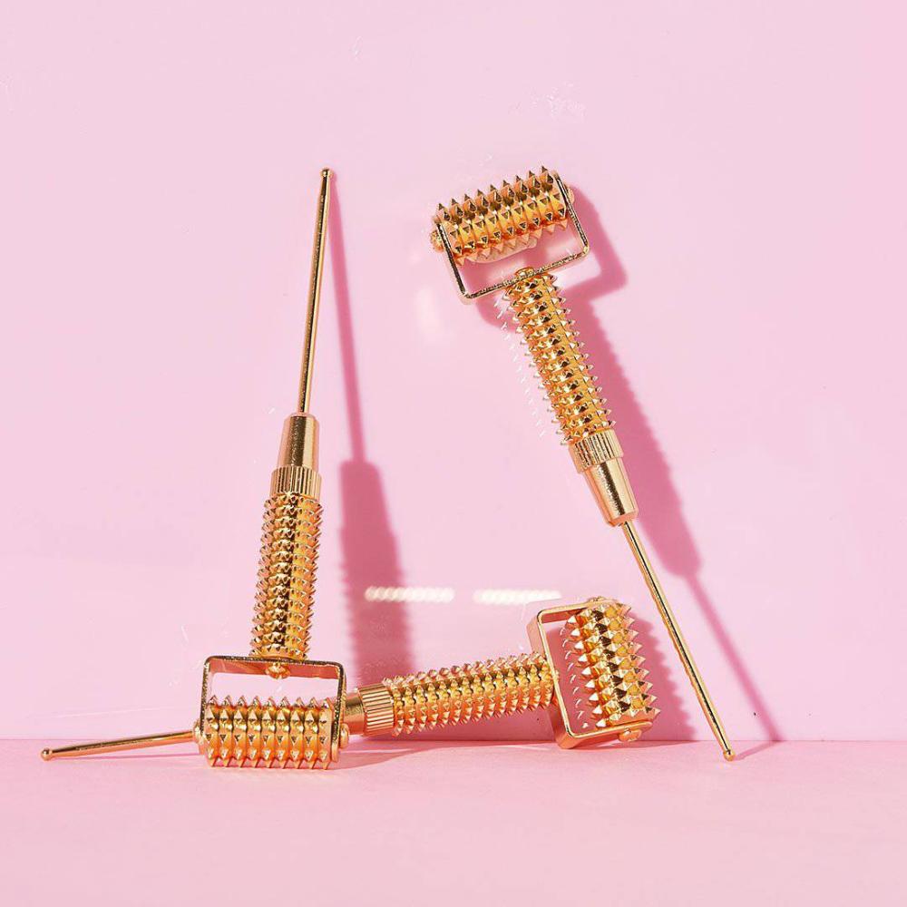 Skin Camp Gold Textured Face Roller & Massager