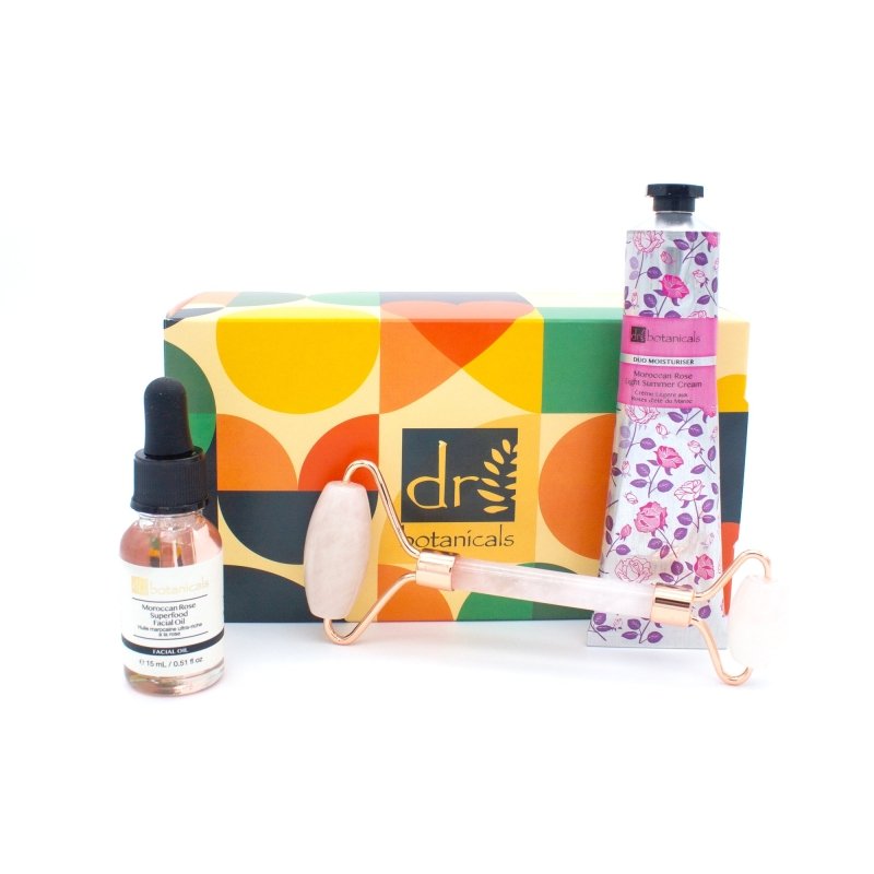 skin chemist When Life Throws You Roses Gift Set