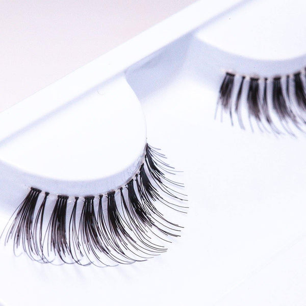 Skin O2 Vegan Glam Lashes — Skin O2