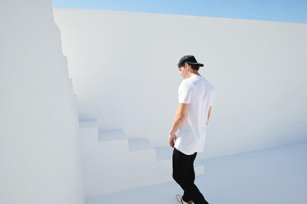 Skinnifit SF258 MEN'S LONGLINE T WITH DIPPED HEM - SF