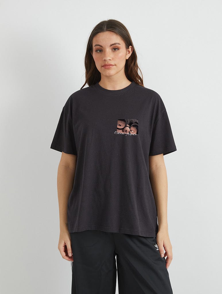 Skinnydip London Disney The Incredibles Edna Mode T-Shirt In Black