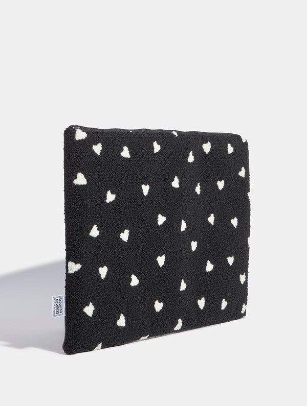 Skinnydip London Ditsy Heart Fuzzy Laptop Case – Skinnydip London