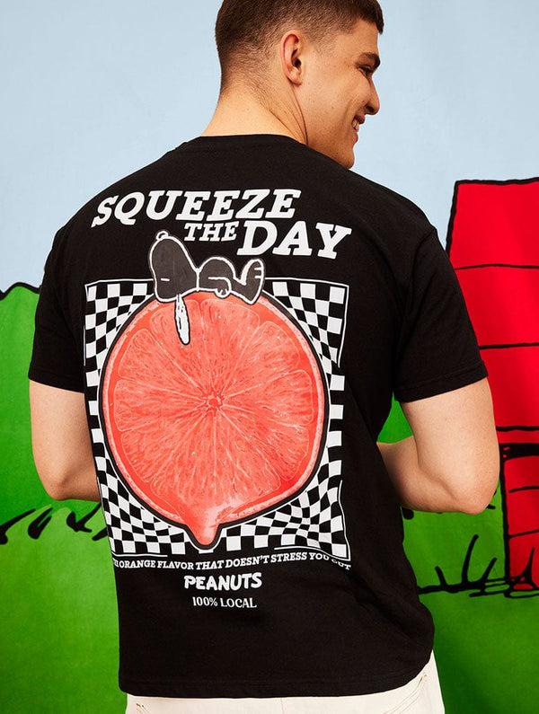 Skinnydip London Peanuts x Skinnydip Snoopy Squeeze the Day T-Shirt in Black