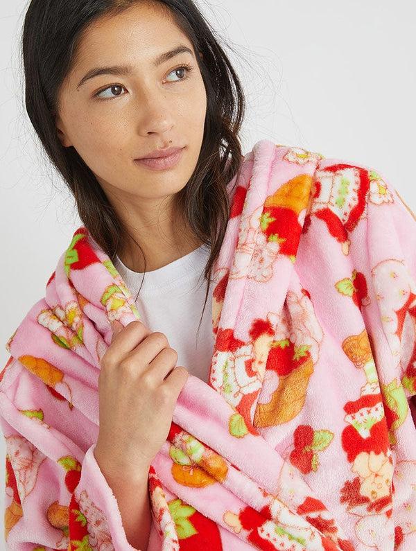 Skinnydip London Strawberry Shortcake X Skinnydip Pink Dressing Gown – Skinnydip London