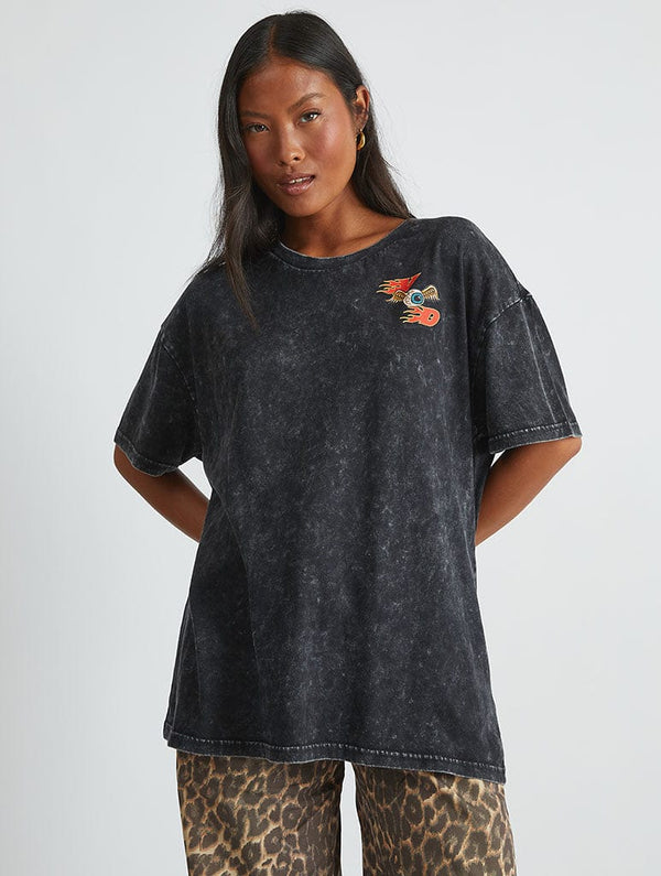 Skinnydip London Von Dutch Sticker T-Shirt In Acid Wash