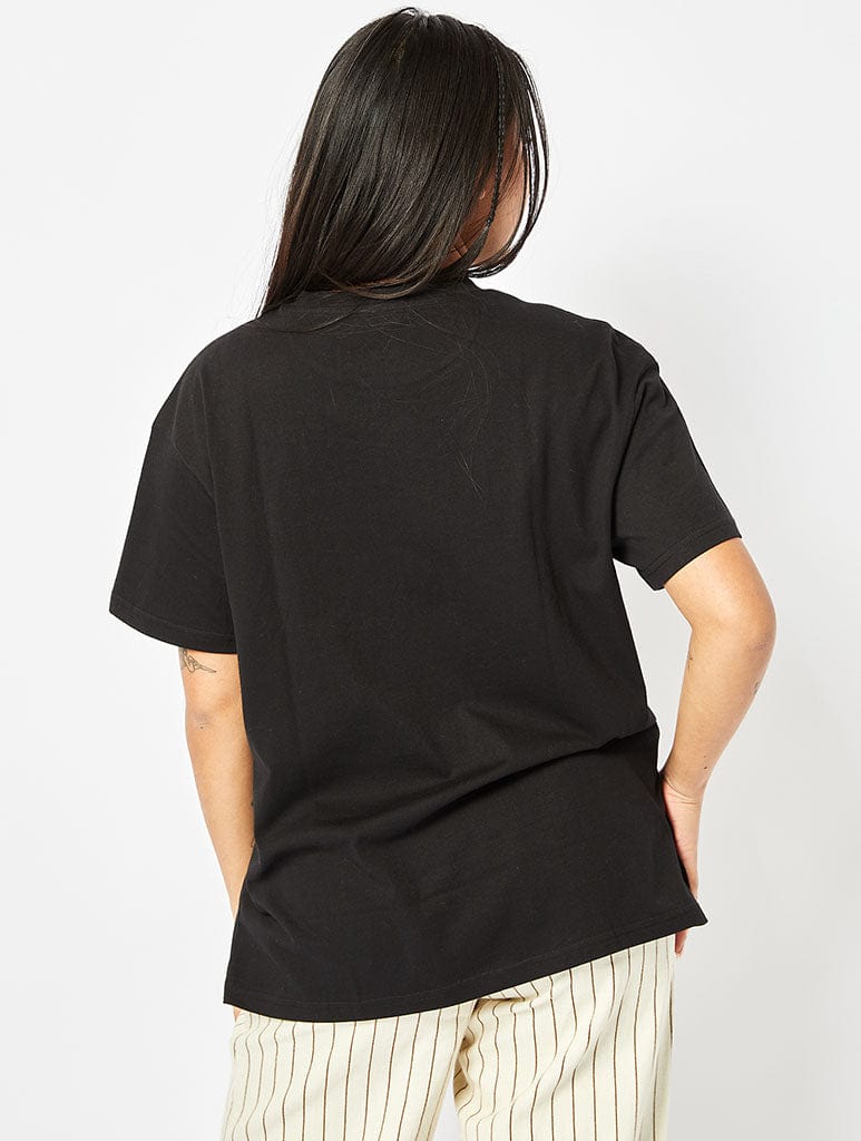 Skinnydip London Wallace & Gromit X Skinnydip Feathers McGraw T-Shirt In Black