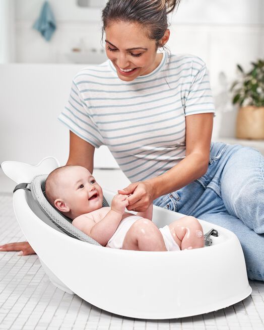 Skip Hop MOBY® Smart Sling™ 3-Stage Tub - White