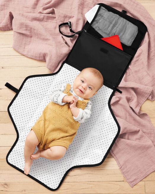 Skip Hop Pronto Signature Changing Station